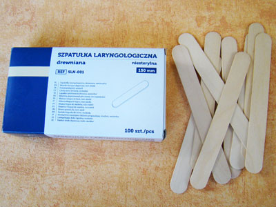 Drewniane szpatułki laryngologiczne